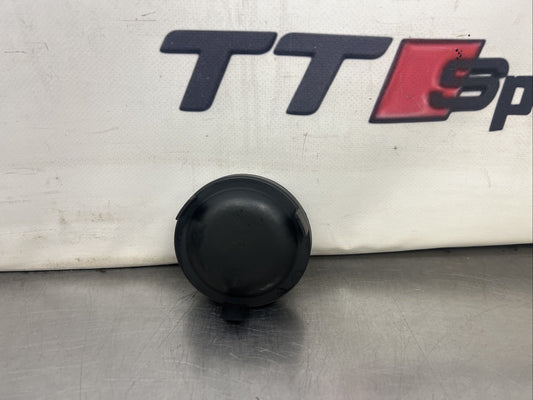 VW Touran Headlight Dust Cover 1300516068