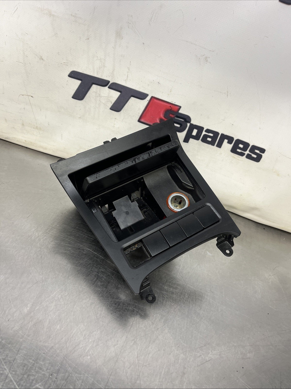 5K0857961 Volkswagen Golf MK6 Centre Console Ashtray Unit Assembly