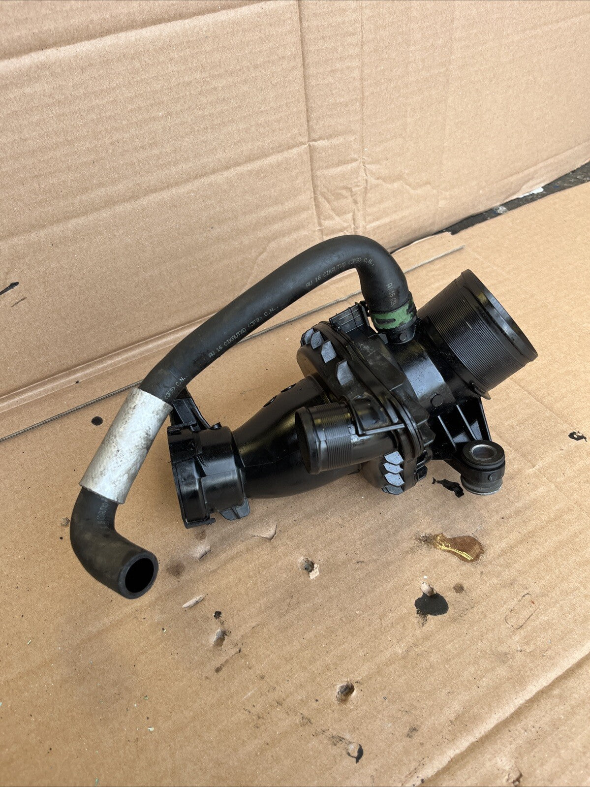 VAUXHALL VIVARO B MK2 1.6 2017- TURBO AIR INTAKE HOSE PIPE 