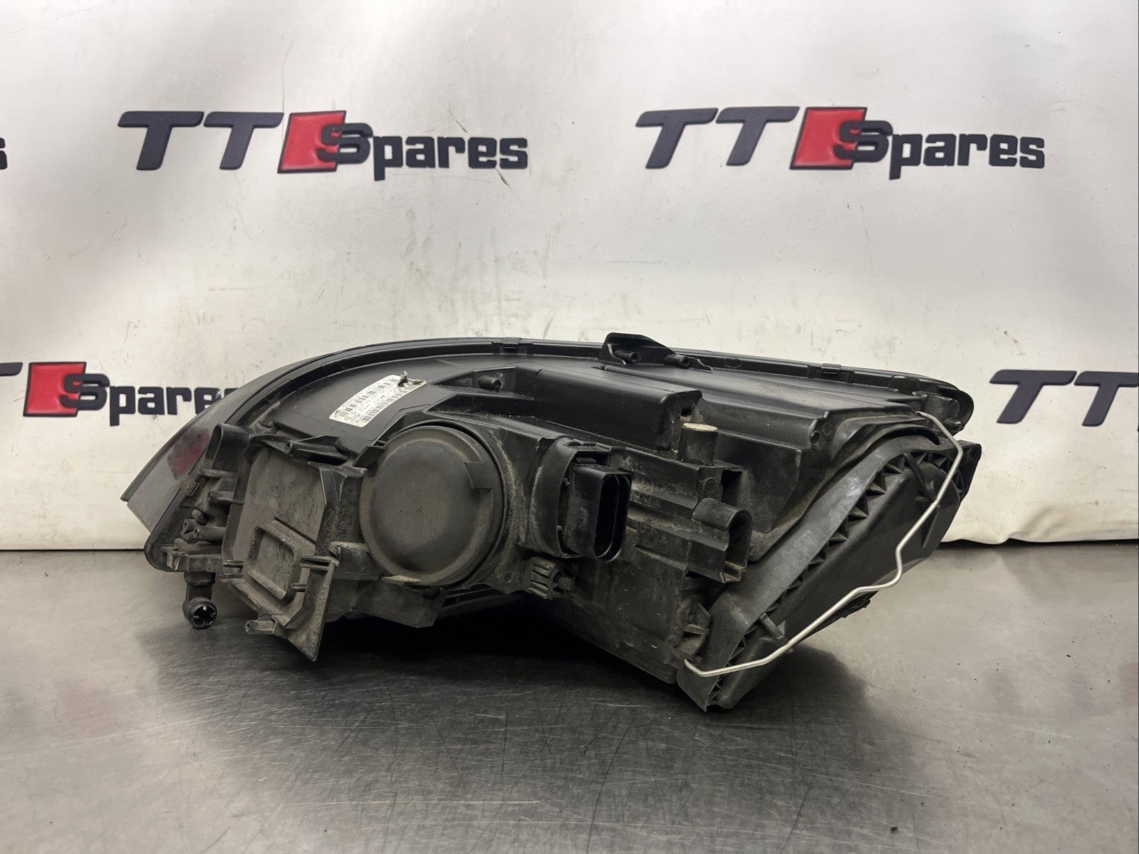 Audi TT Headlight Front Right Drivers O/S Halogen Lamp 2006 MK2 OEM 8J0941004N