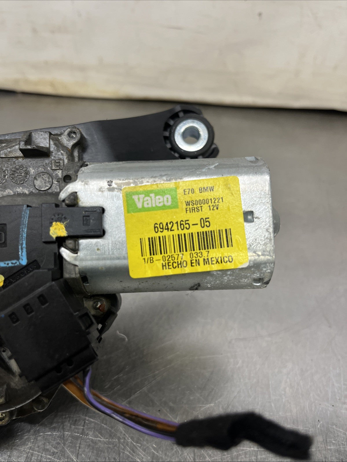 BMW X5 E70 2012 Rear wiper motor 694216505 REM3226