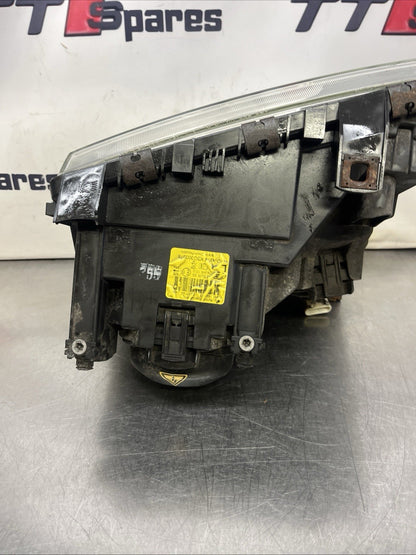 Range Rover L322 Headlight Xenon Near Side XBC000376 2002 to 2006 B14032