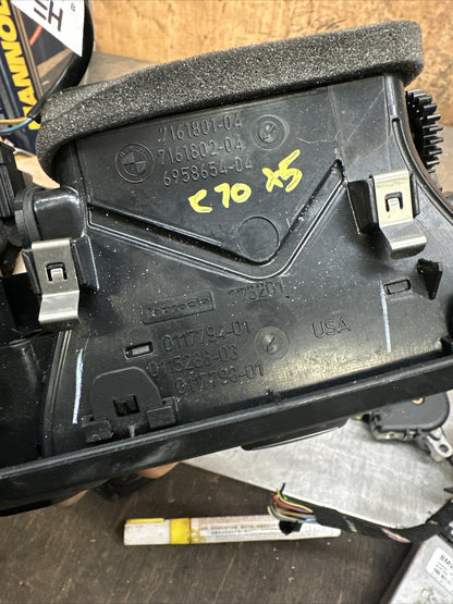 BMW E70 X5 Dashboard Centre Air Vent  7161801 7161802 6958654