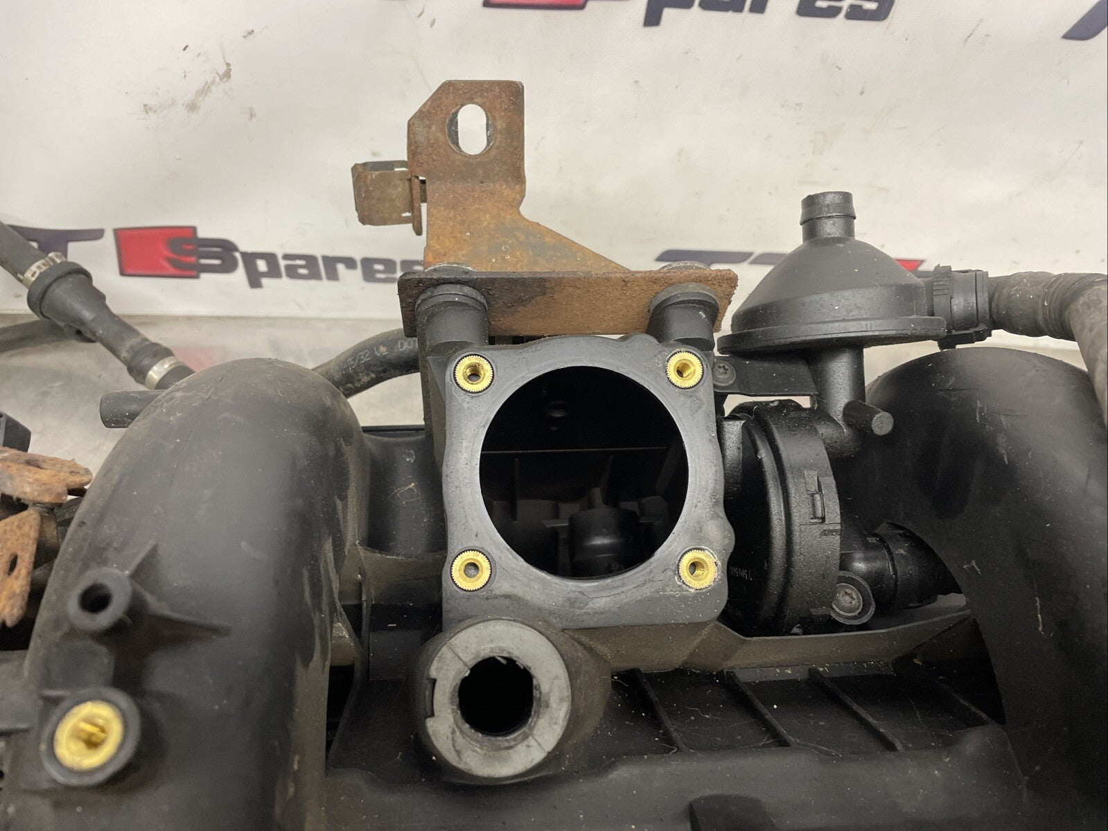 BMW E60 M54 B20 B25 E46 Intake Inlet Manifold 2.5 141KW 2008
