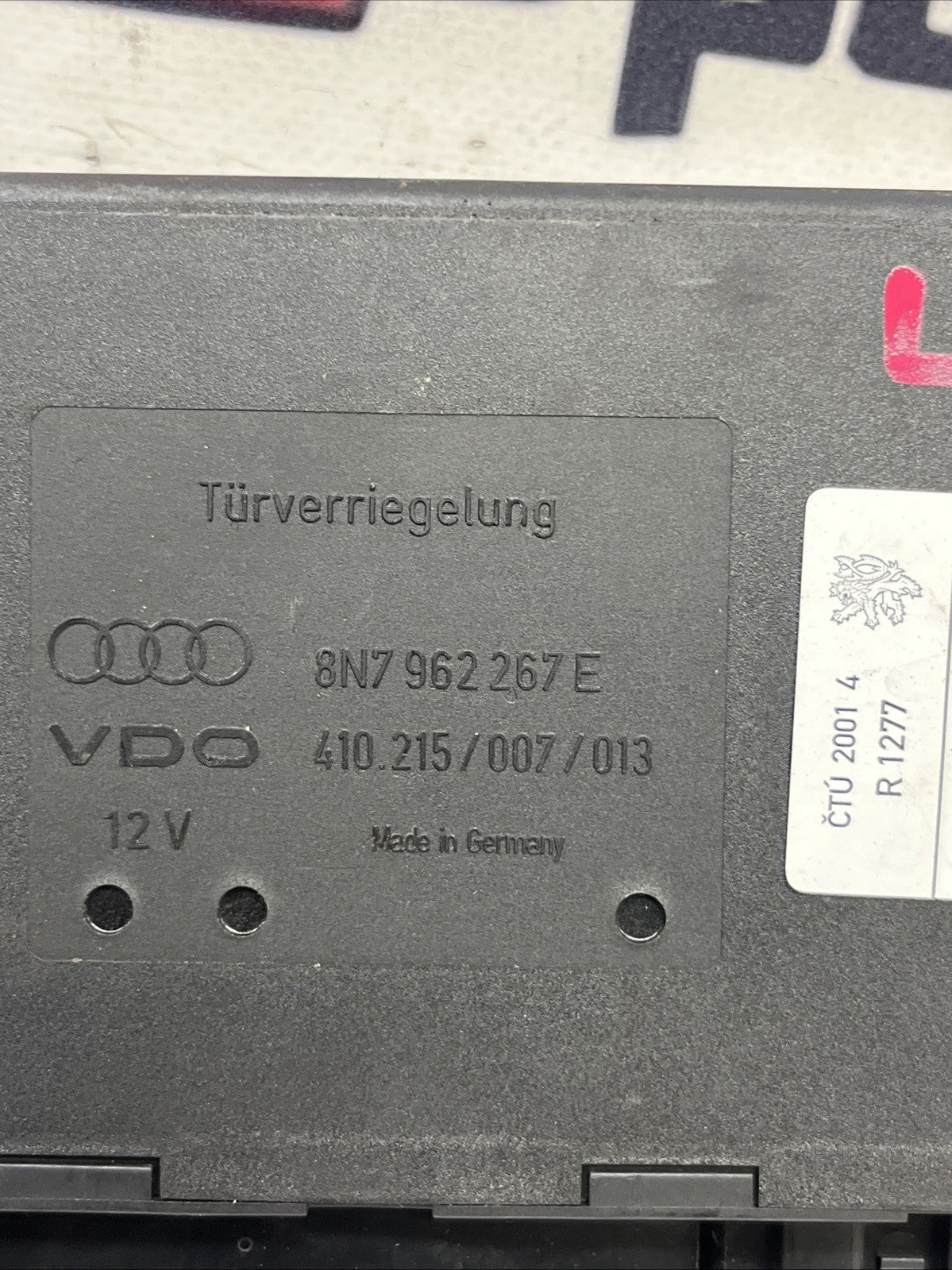 Audi TT Convertible CCM comfort control module 8N7962267E Roadster 8N