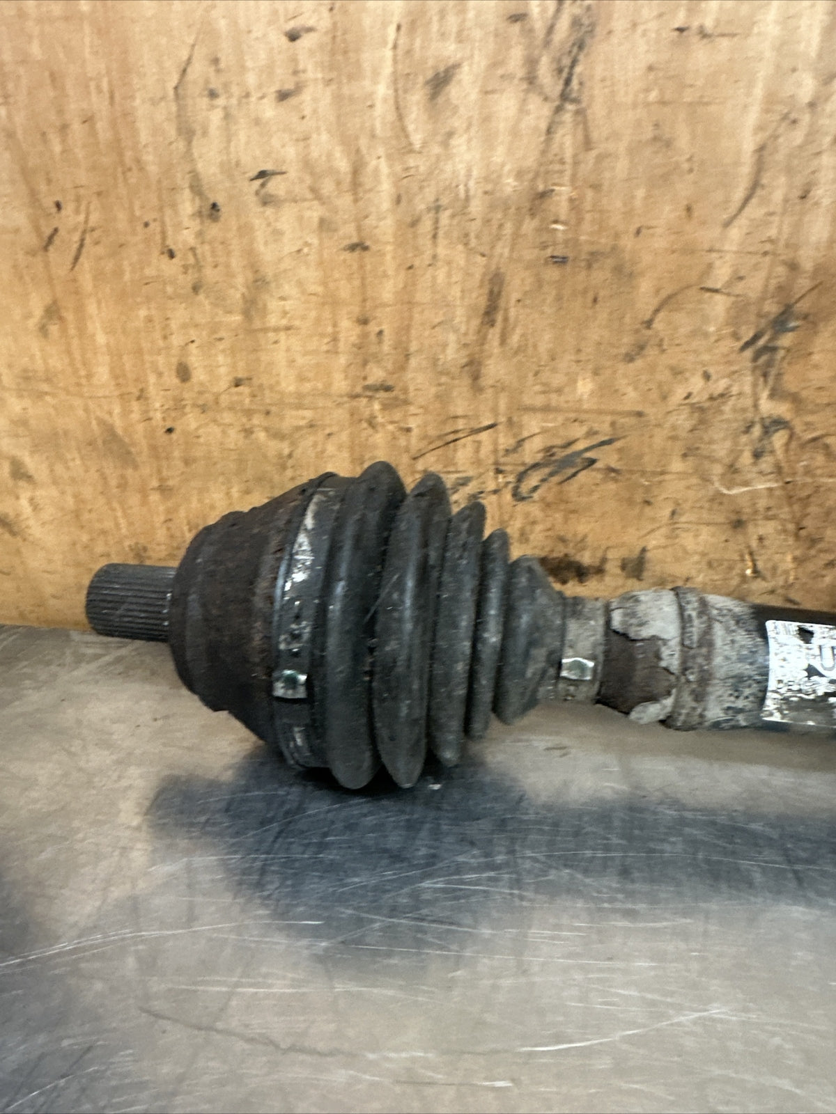 AUDI A3 & TT 3.2 VR6  AUTO/DSG DRIVESHAFT OFFSIDE O/S & CV JOINT 2003 2010