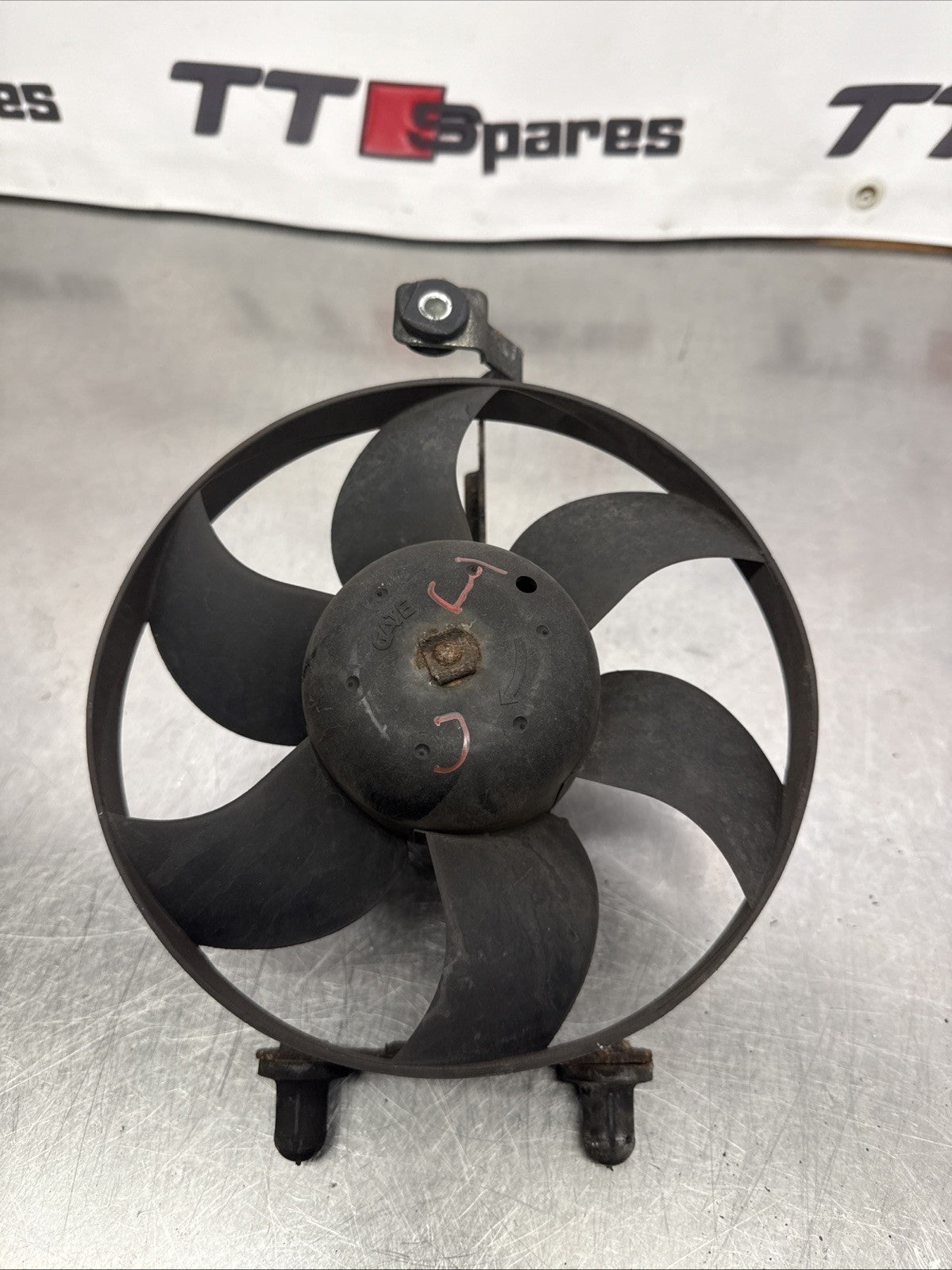 PORSCHE BOXSTER 986 Right Side Diffuser Fan 98662403601 2.7 Petrol 168kW 2004