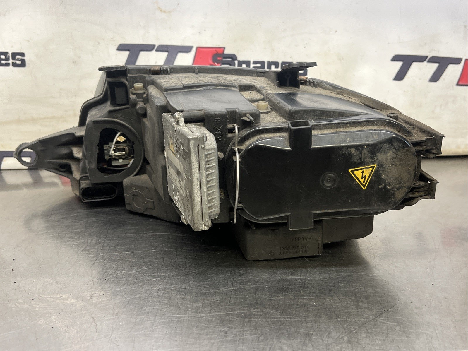Audi TT 8N MK1 Xenon Genuine Front Headlight O/S Right Driver Side 8N0941004BF