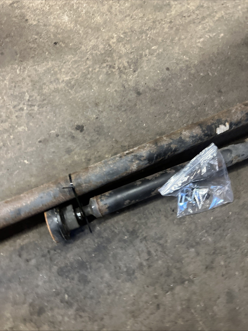 AUDI TT Mk1 8N 1.8T *1999-2006* GENUINE 6-SPEED COMPLETE PROPSHAFT
