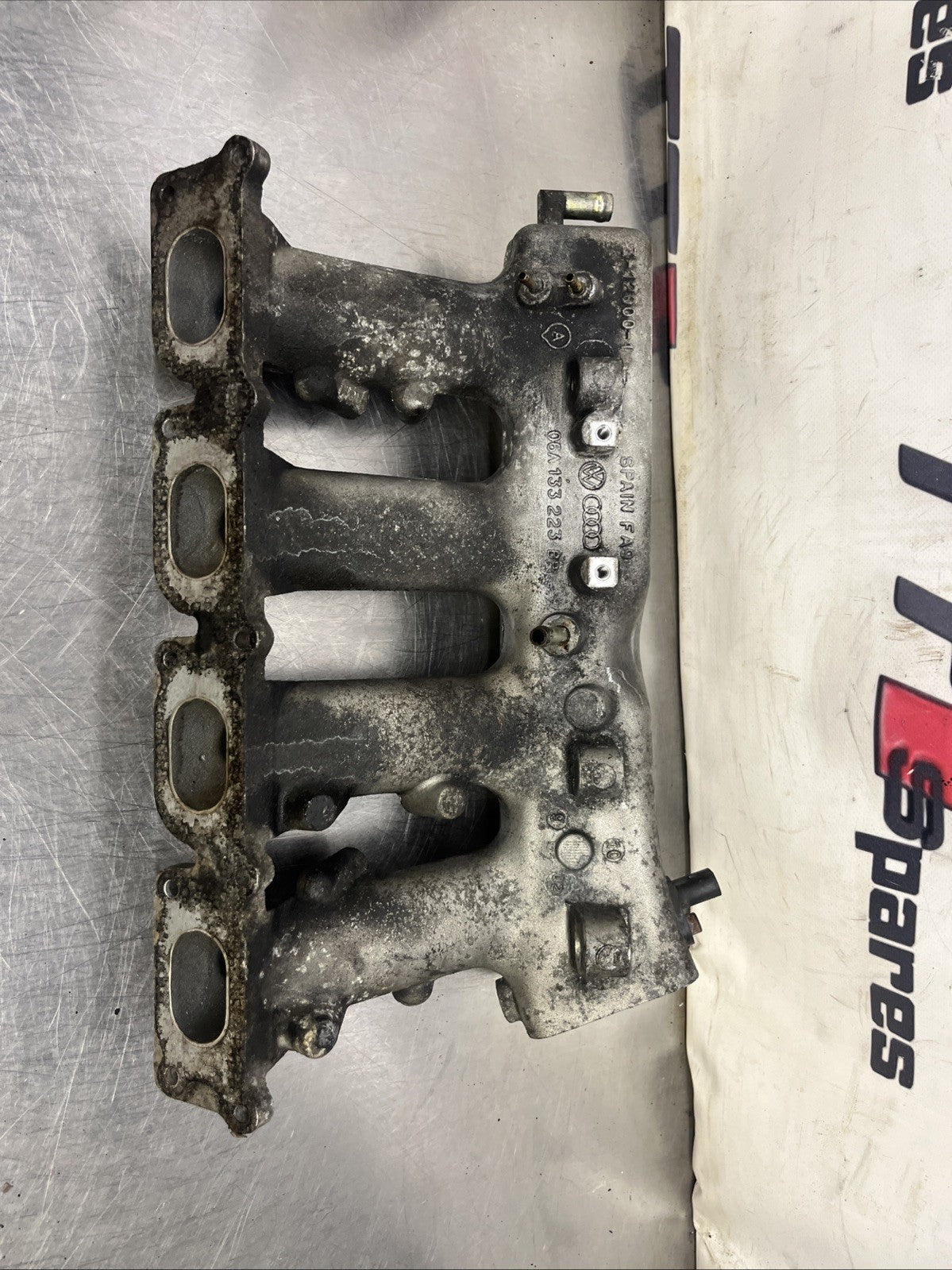 Audi TT Mk1 8N Petrol Intake Manifold Air Inlet 06A133223BP BAM 1.8T