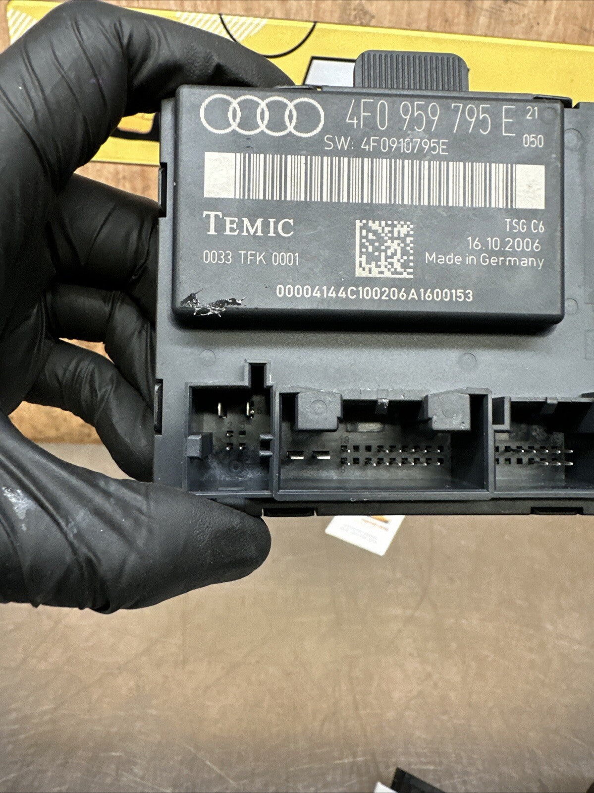 4F0959795E 2008 AUDI S6 C6 N/S/R PASSENGER SIDE REAR DOOR CONTROL MODULE 