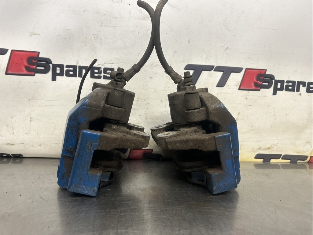 BMW X5 X6 SERIES CALIPERS REAR  44/24 F15 E70 F16 E71 PAIR