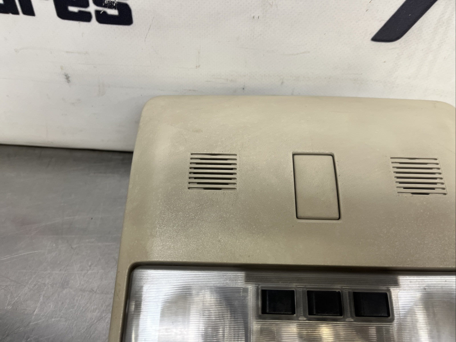 Land Rover Discovery 3/4 Front Interior Light Unit No Sunroof LR030764 (i)