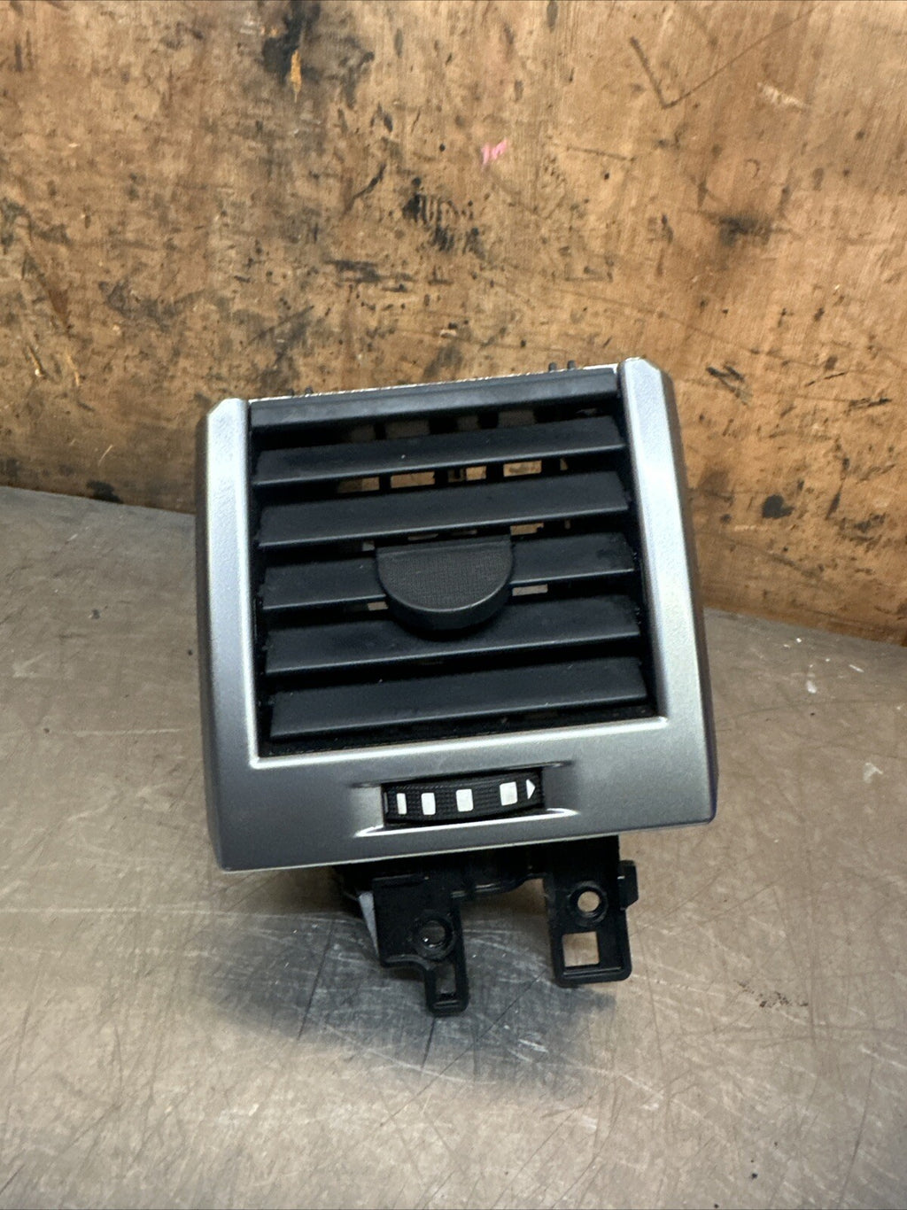 Range Rover Sport Front Air Vent Driver Side JBD500160XXX