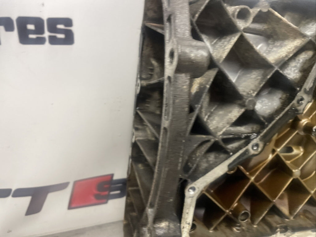 Audi A4 A5 A6 2,0 TFSI CDN CDNB CDNC 1706AC-46000D sump oil drain