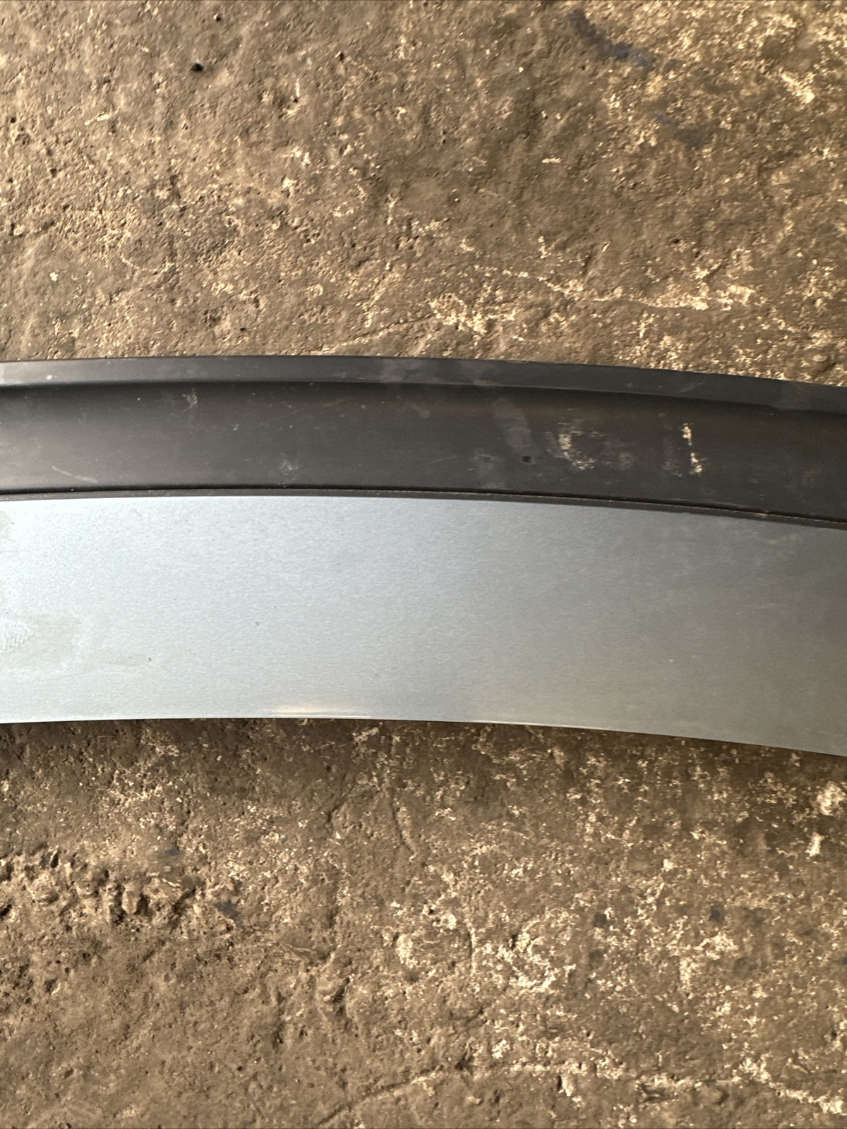 05 GENUINE Audi TT MK1 COUPE 3.2 V6 REAR BOOT SPOILER Glacier Blue