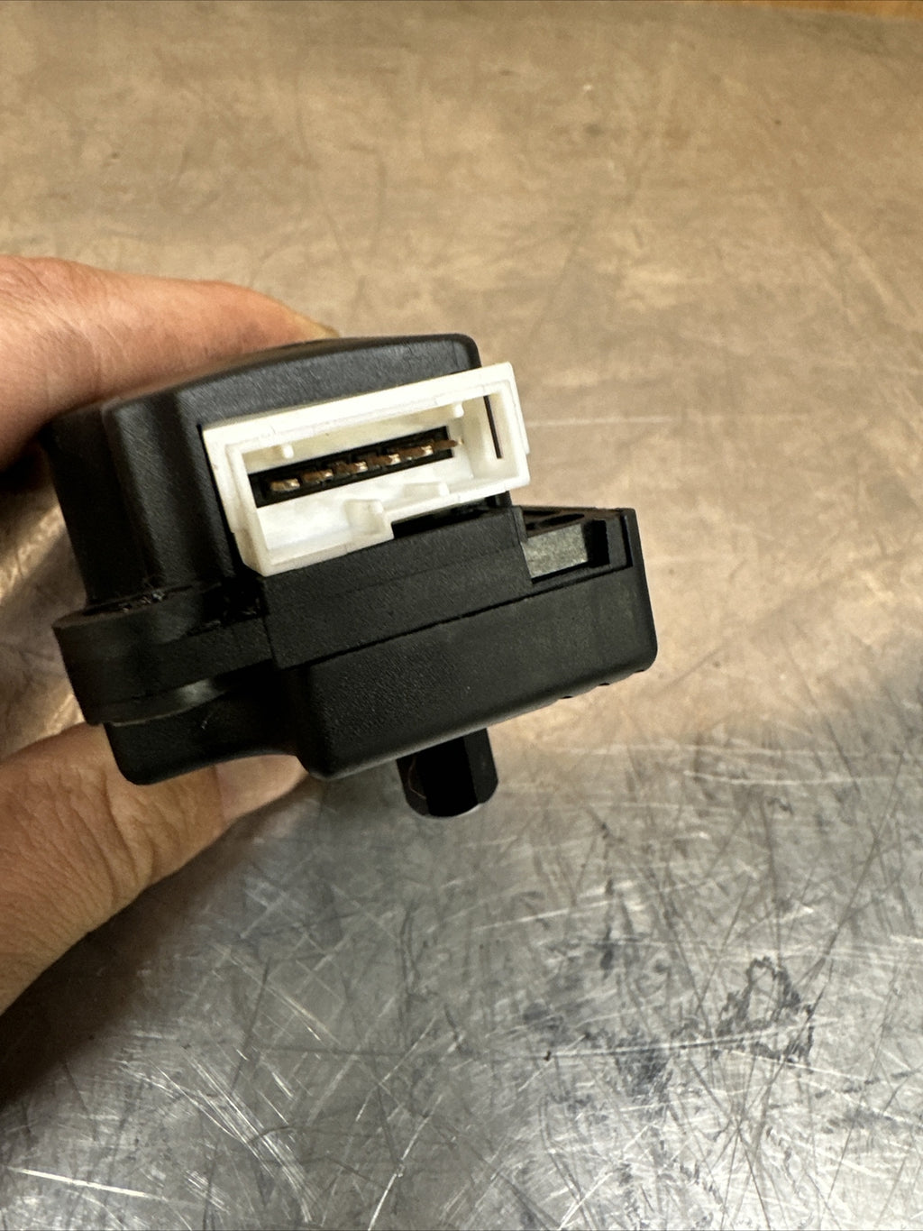 MERCEDES S CLASS 1999-2005 HEATER VENT FLAP MOTOR ACTUATOR 38236UA14