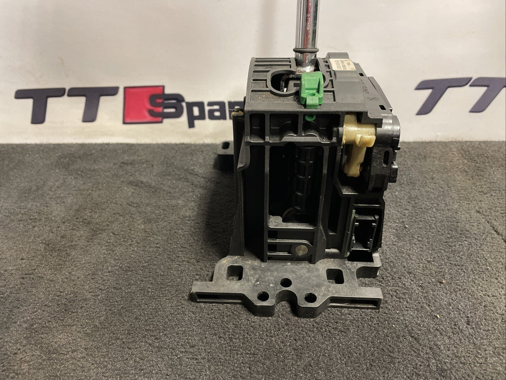 RANGE ROVER SPORT L320 2006 AUTOMATIC GEARSTICK SELECTOR LEVER UCB500092