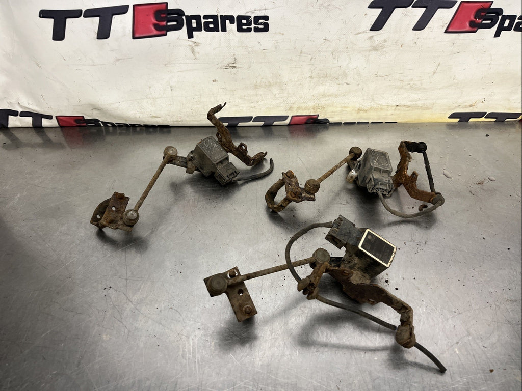 Audi TT Mk1 8N REAR Xenon Headlight Level Sensors HEIGHT BRACKET RODS BARS NH