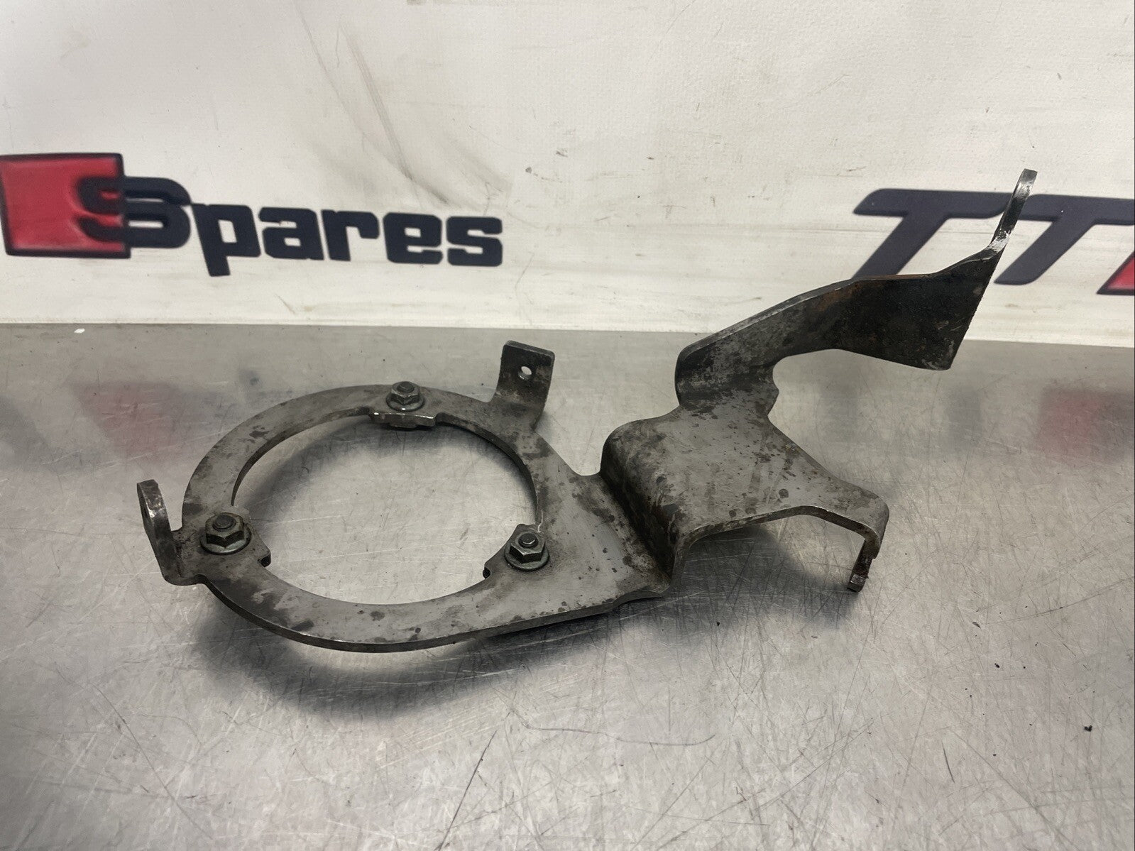 2008 2009 Audi TT Quattro 3.2L Secondary Air Pump Bracket 022131085H
