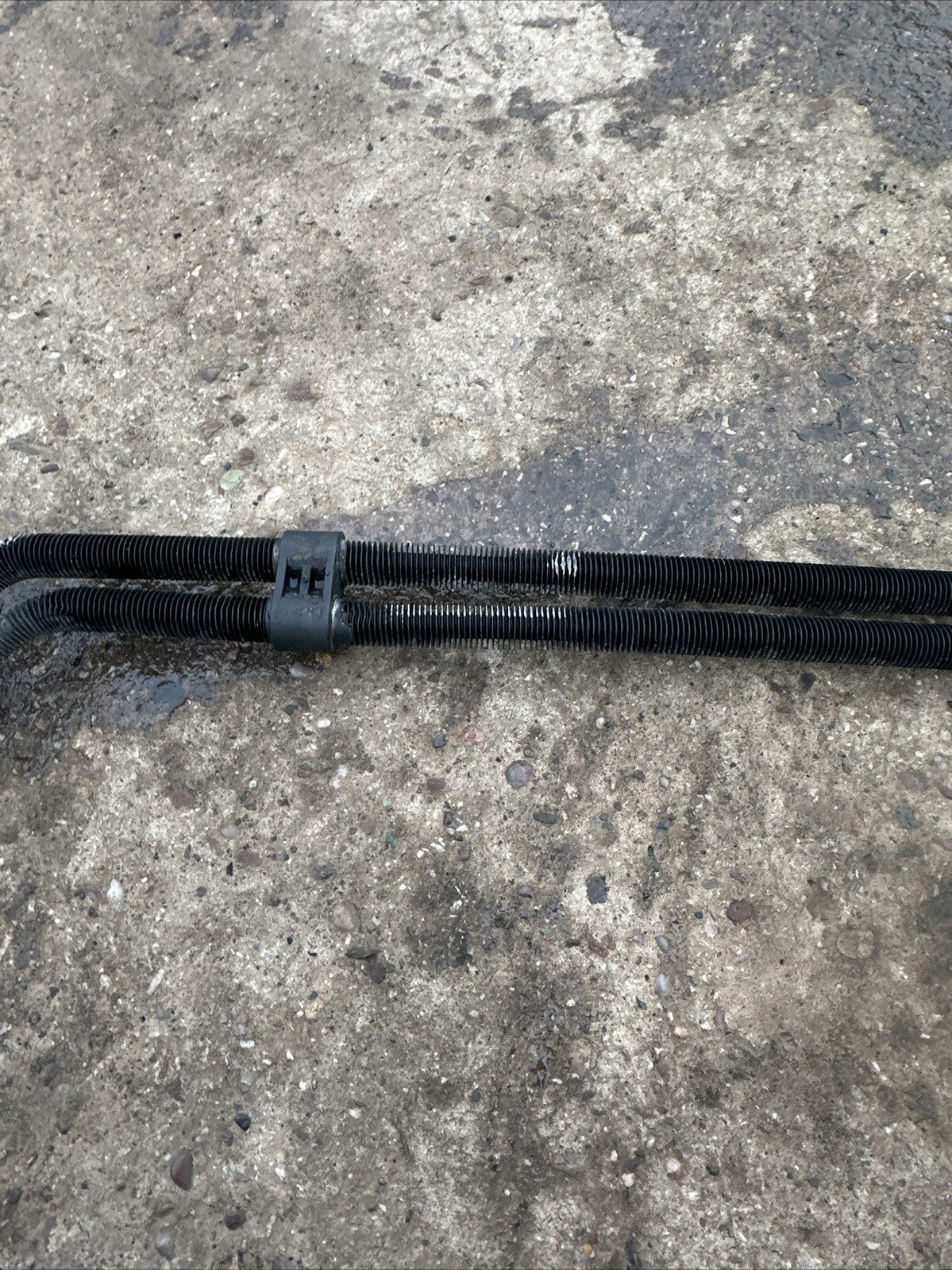 Audi A6 S6 C6 4F 2000 Diesel power steering radiator 4F0422885L
