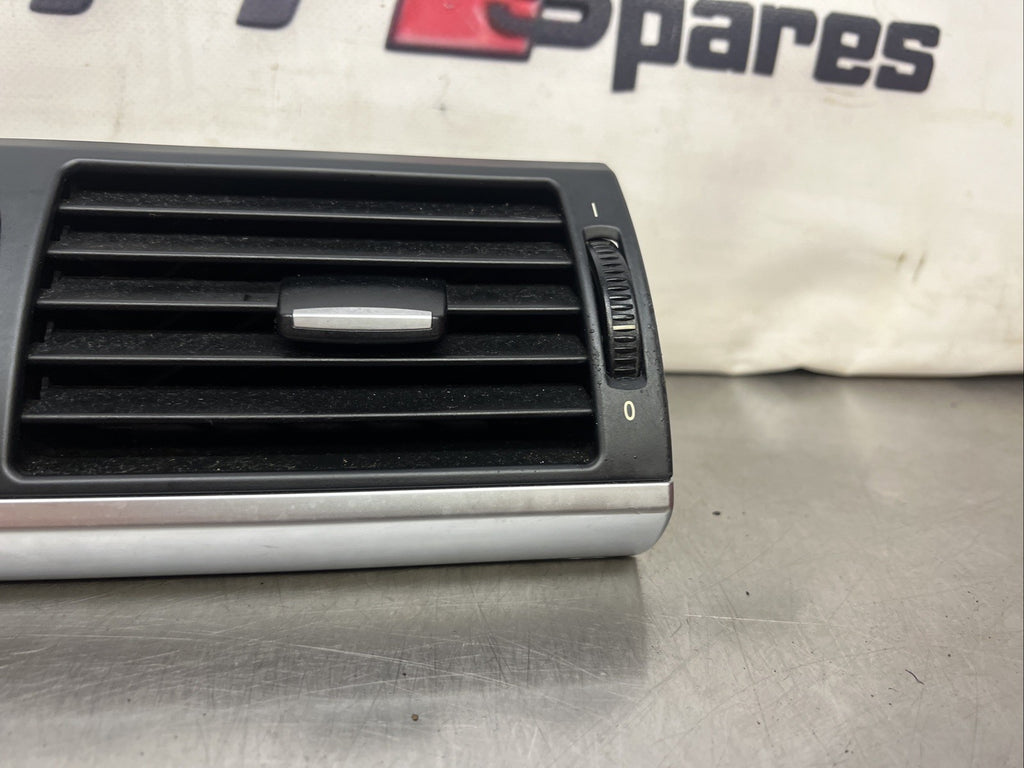 BMW X5 E70 DASHBOARD AIR VENT FRONT CENTRE 9210705 2010