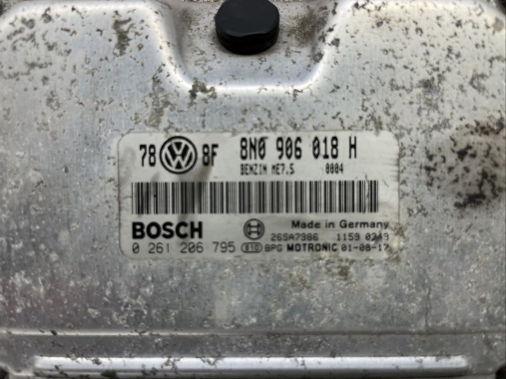2002 AUDI TT ECU CONTROL UNIT 1800TURBOPETROL 8N0906018H 0261206795
