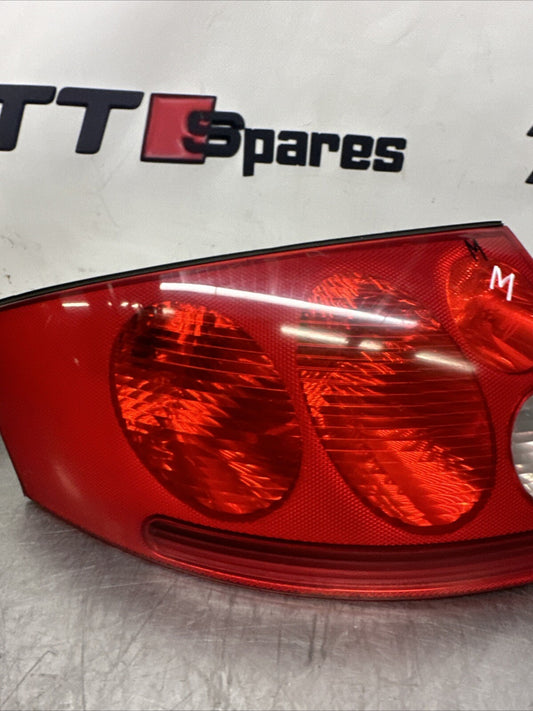 AUDI TT QUATTRO MK1 8N 3 DOOR COUPE LEFT REAR PASSENGER SIDE NEARSIDE TAIL LIGHT