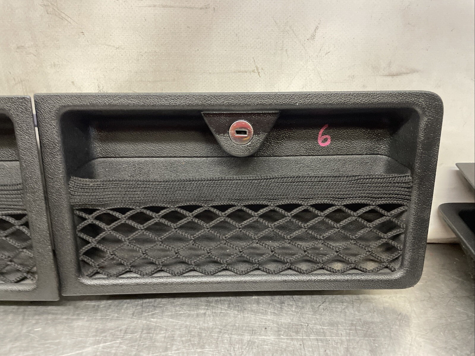 AUDI TT 8N MK1 Roadster Access Panel PAIR 8N7867401 8N7867402