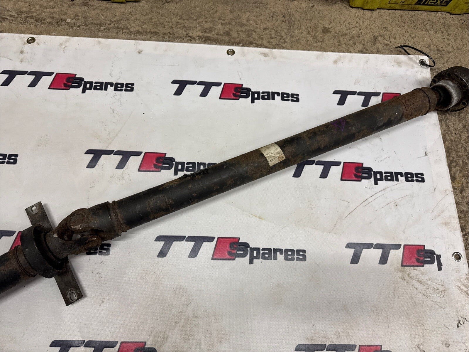 Audi A8 4D D2 PF Prop Shaft SWB 4D0521101