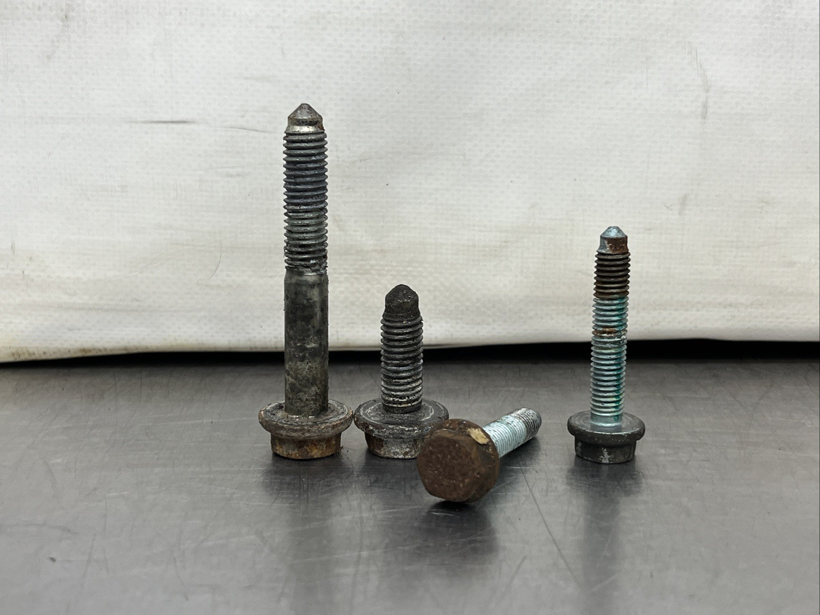 Audi TT Mk1 Genuine Dog Bone Mount Bolts OEM