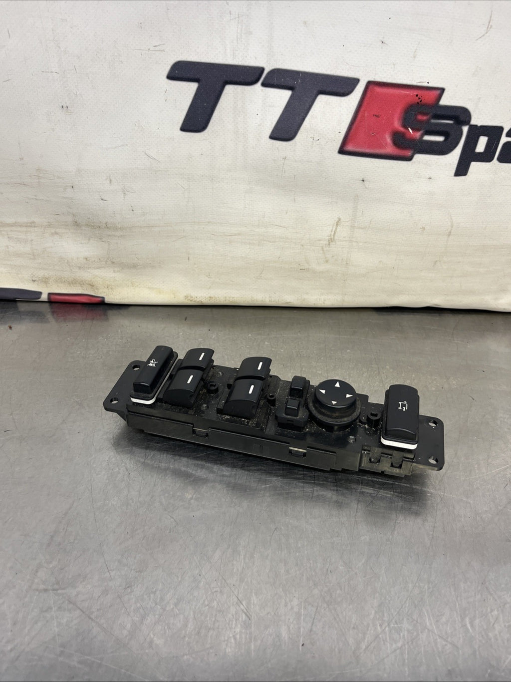 2011 RANGE ROVER L322 DRIVERS WINDOW SWITCH PACK. AH4214540CB Black