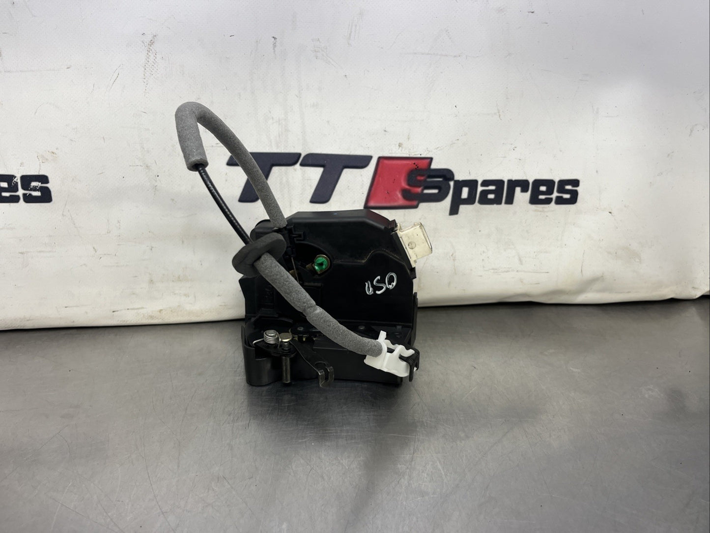 02-05 Range Rover L322 3.0 Drivers Rear Door Lock CWC500080