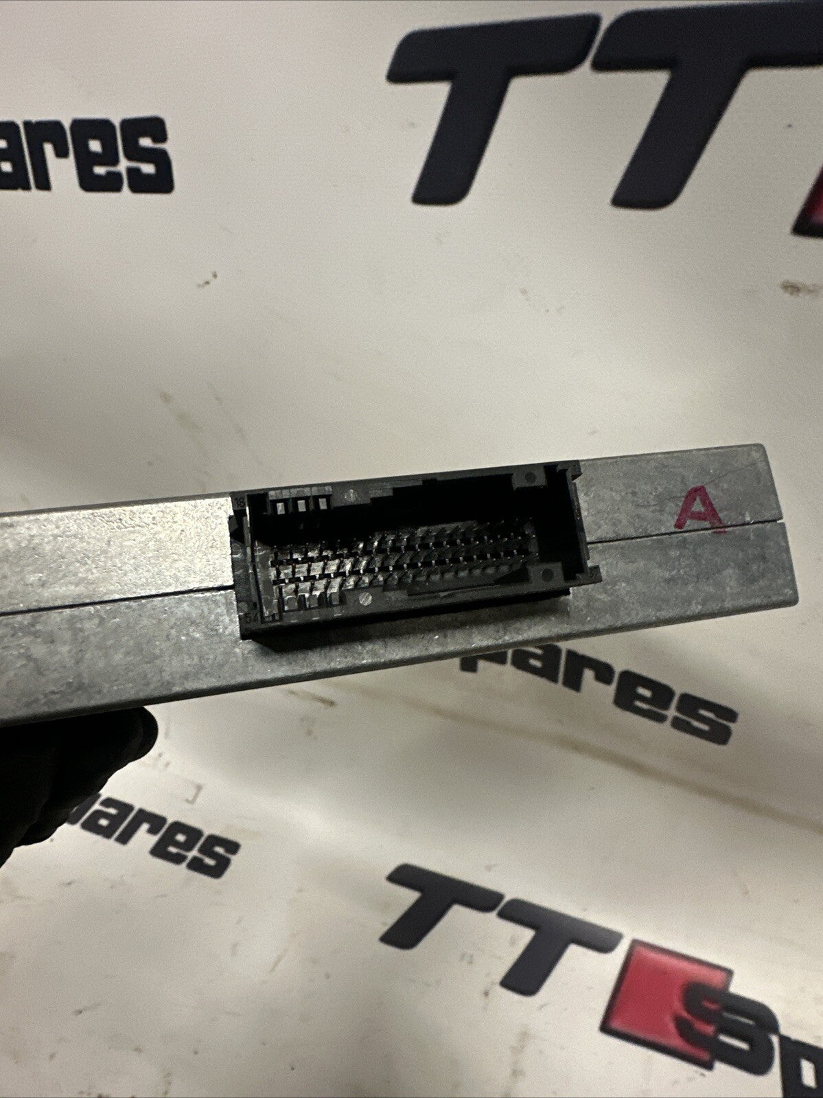 AUDI A4 A3 TT R8 BLUETOOTH INTERFACE BOX UNIT MODULE MMI 8P0862335M 8P1862335A