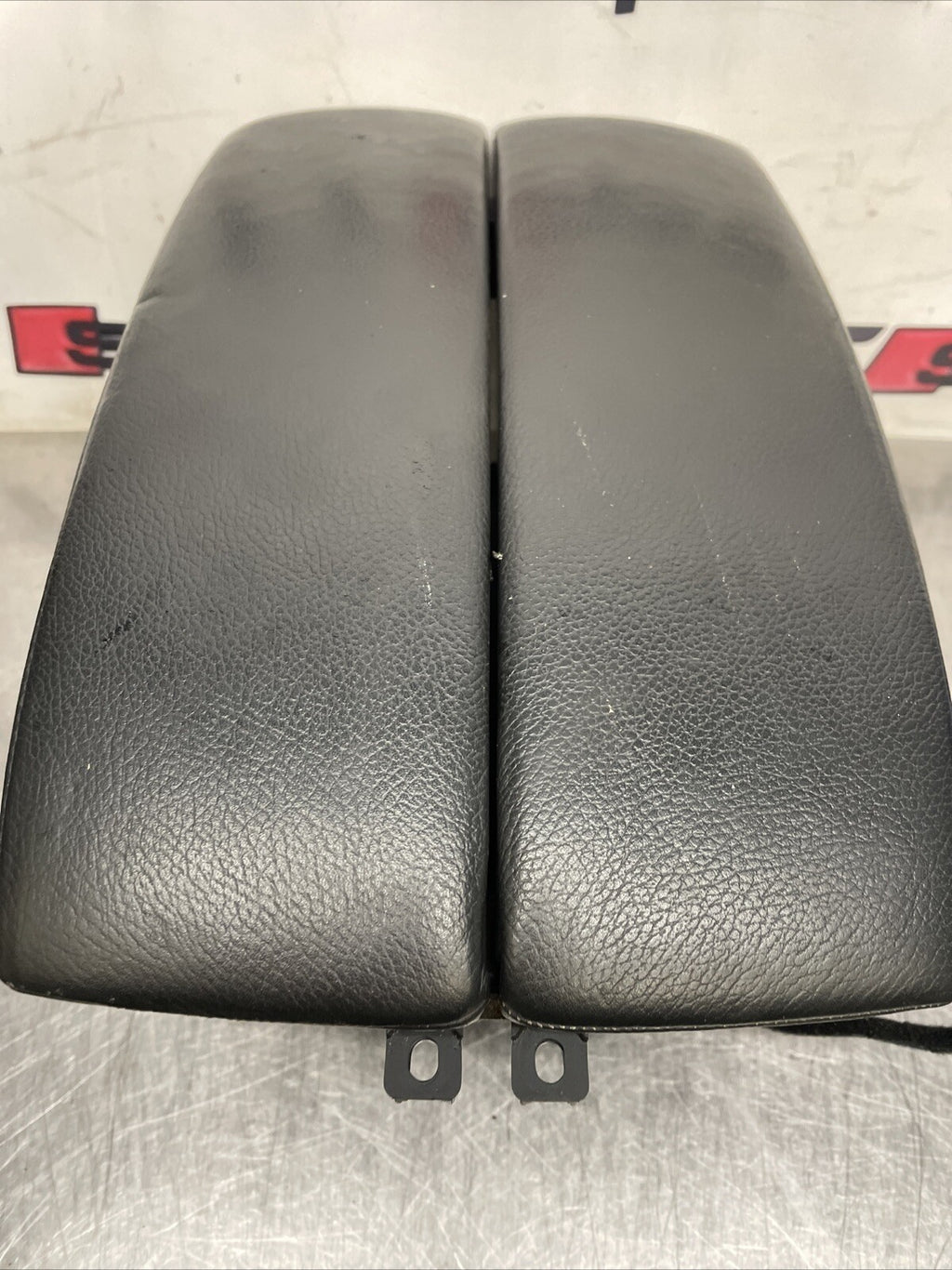 Bmw X5 08-10 Center Armrest Storage 51166969543