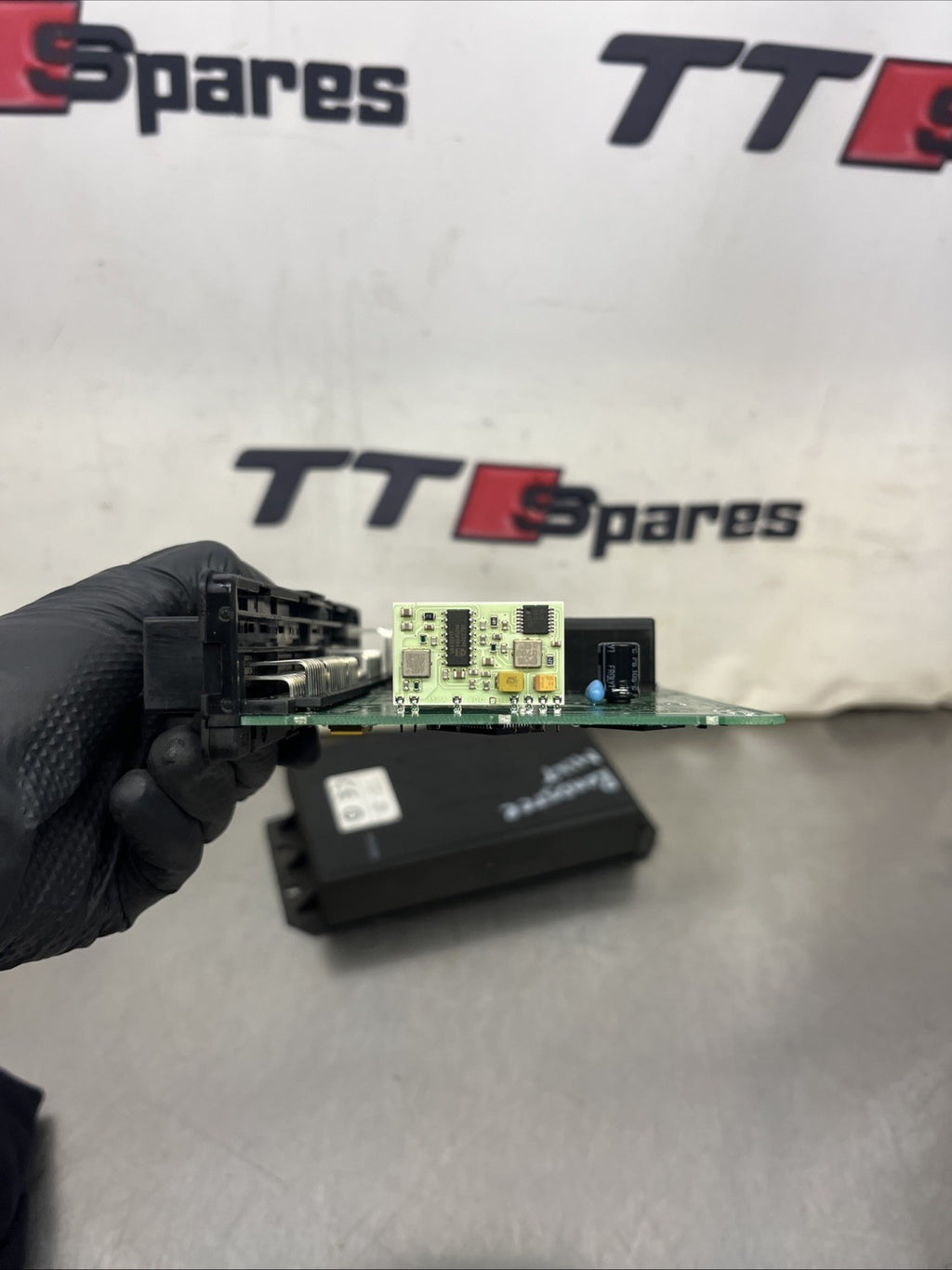 Audi TT Convertible CCM comfort control module 8N7962267E Roadster 8N