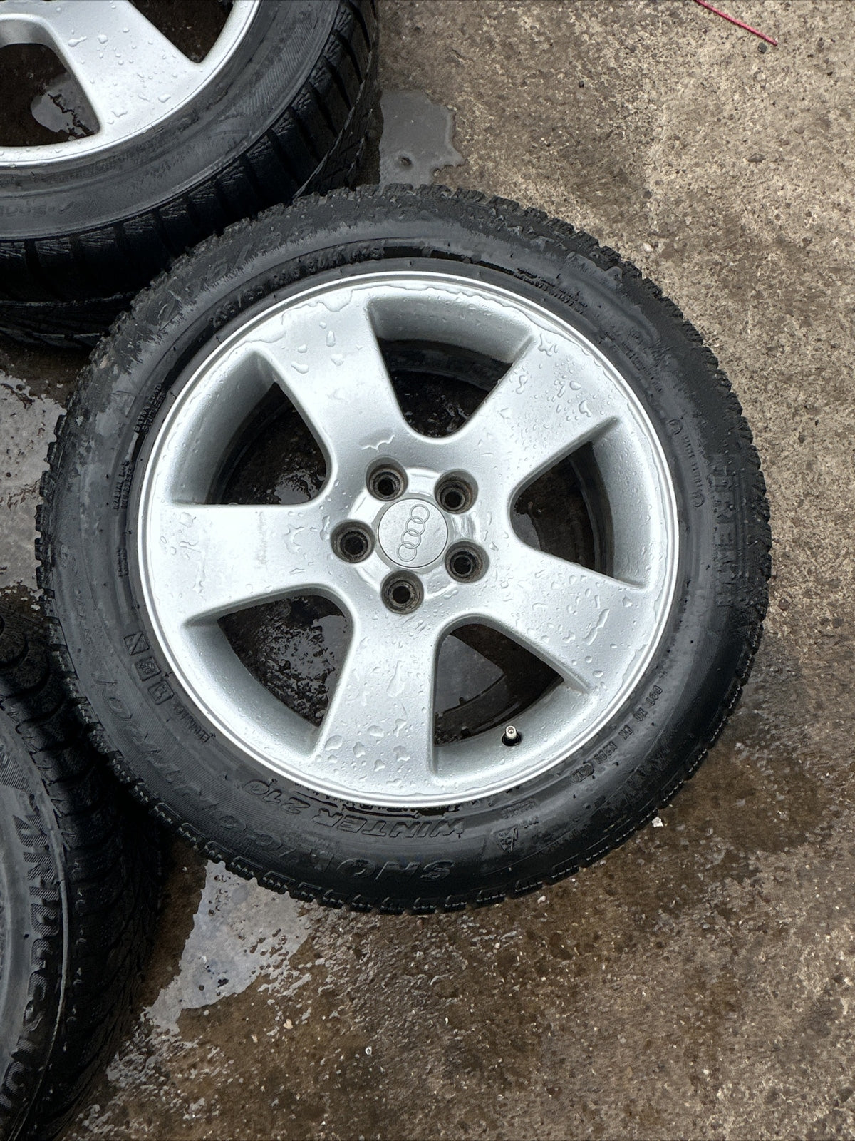 8L0601025K Audi 5 Spoke Wheel 6.5 x 16" ET42 Z7131.2