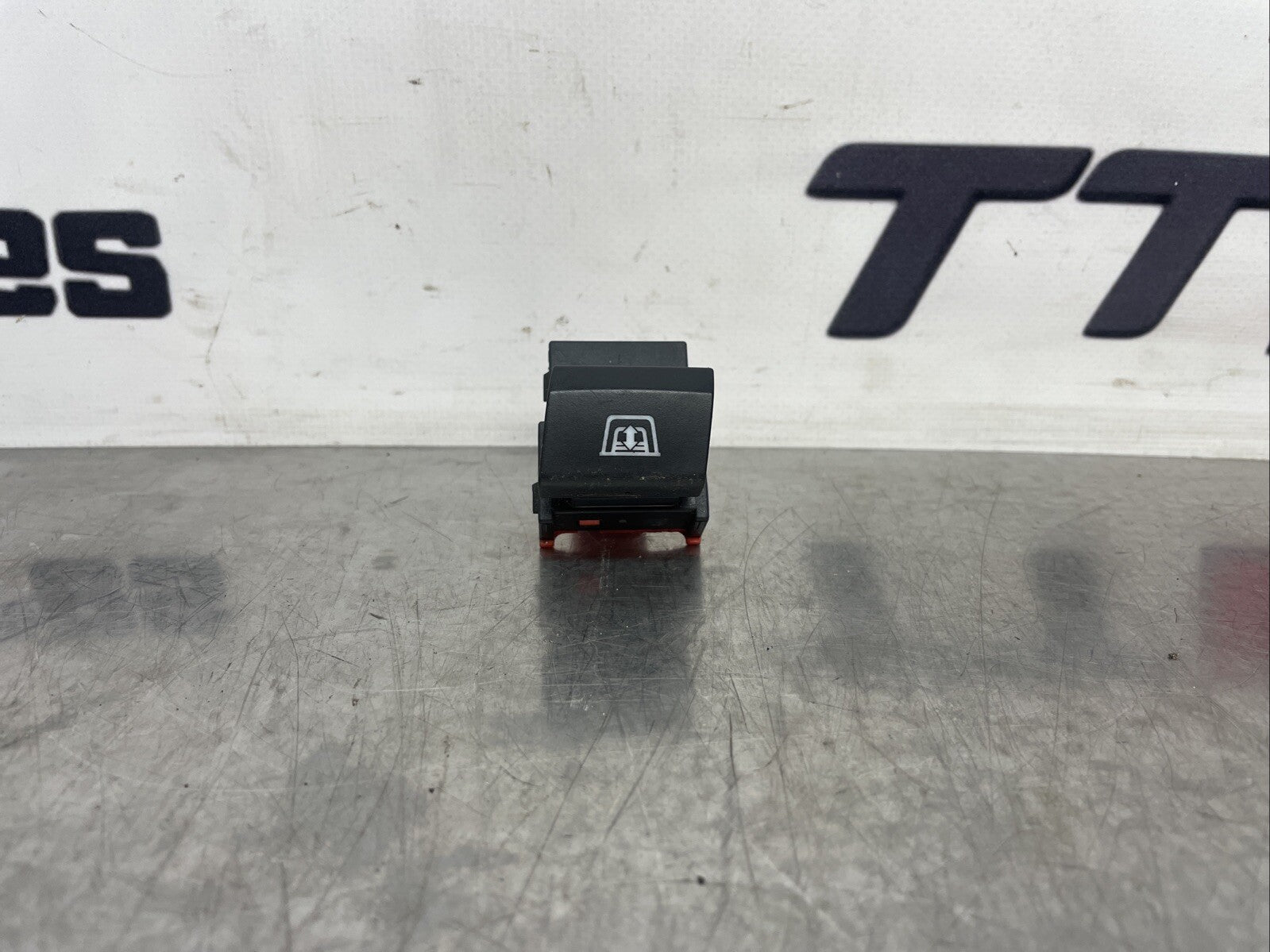 AUDI TT AIR DEFLECTOR SCREEN SWITCH 8J7959727 MK2 8J 06-14