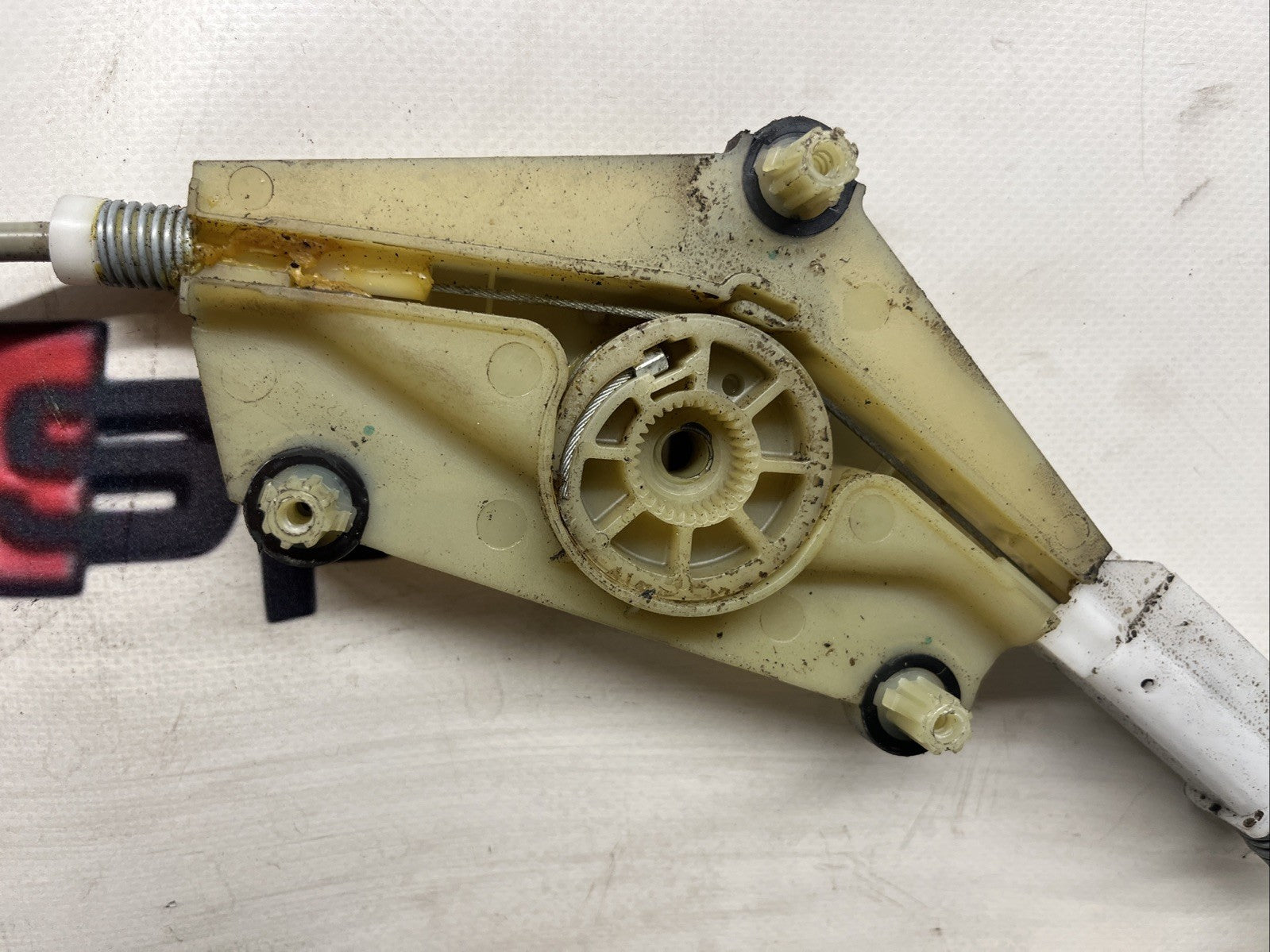 AUDI TT MK2 2006-2014 8J COUPE PASSENGER LEFT SIDE WINDOW REGULATOR 8J0837461E