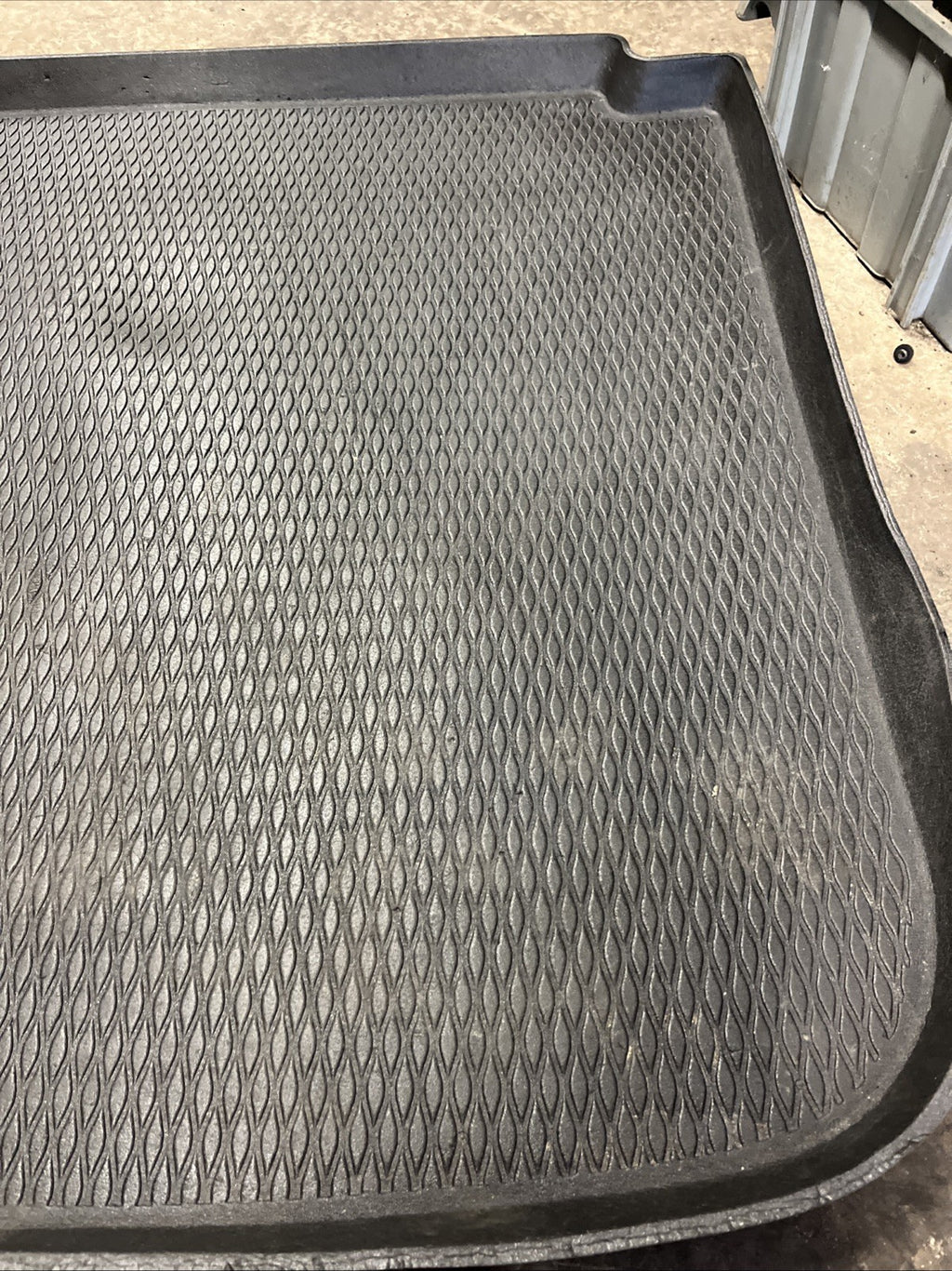Mk2 TT Genuin Audi 8j7061160 Boot Liner