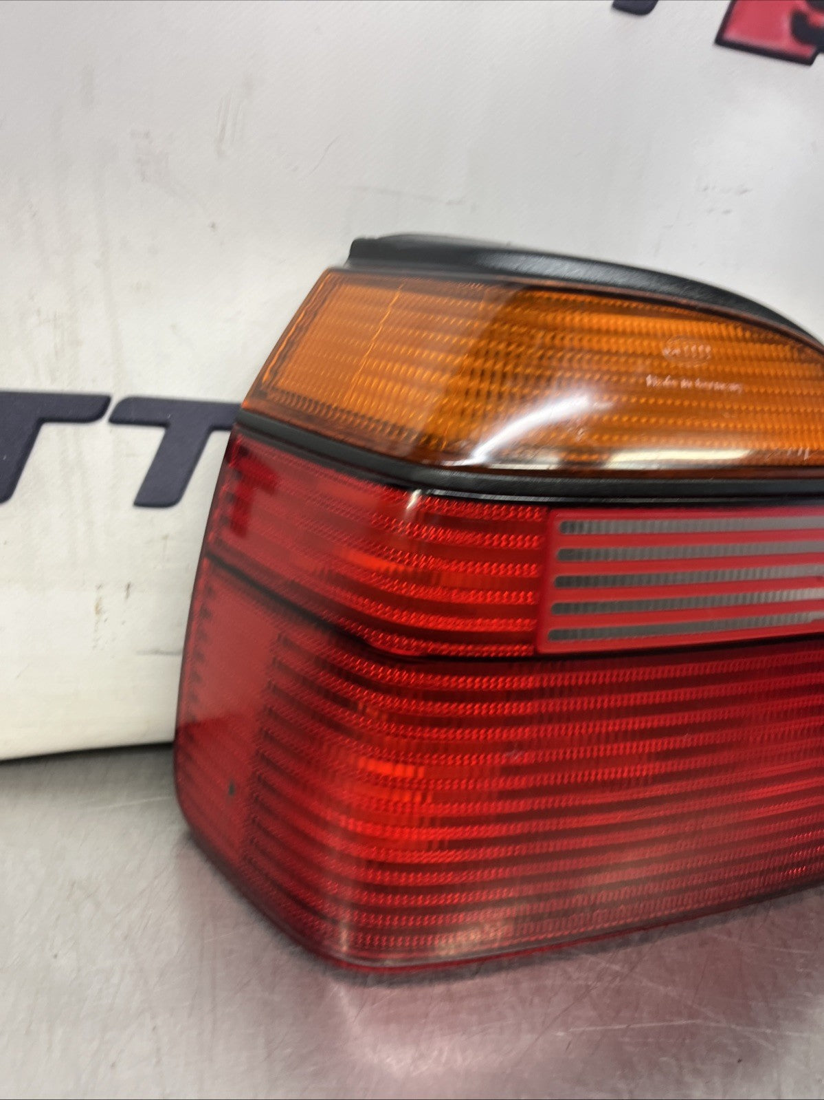 VW GOLF MK3 (92-98) Passengers (N/S/R) Side Rear Outer Light - 1H6945111A  