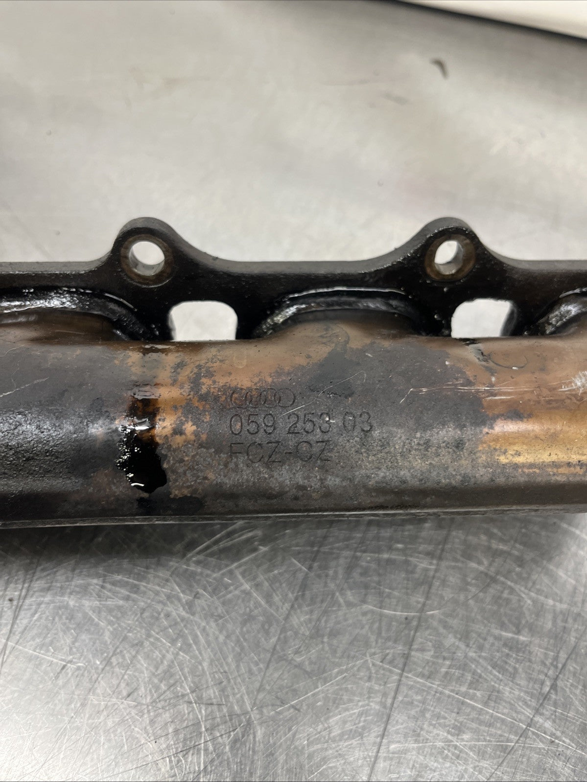 Exhaust manifold FOR Audi A6 A7 Q5 3.0 TDI CVU CVUB CVUA 05925303