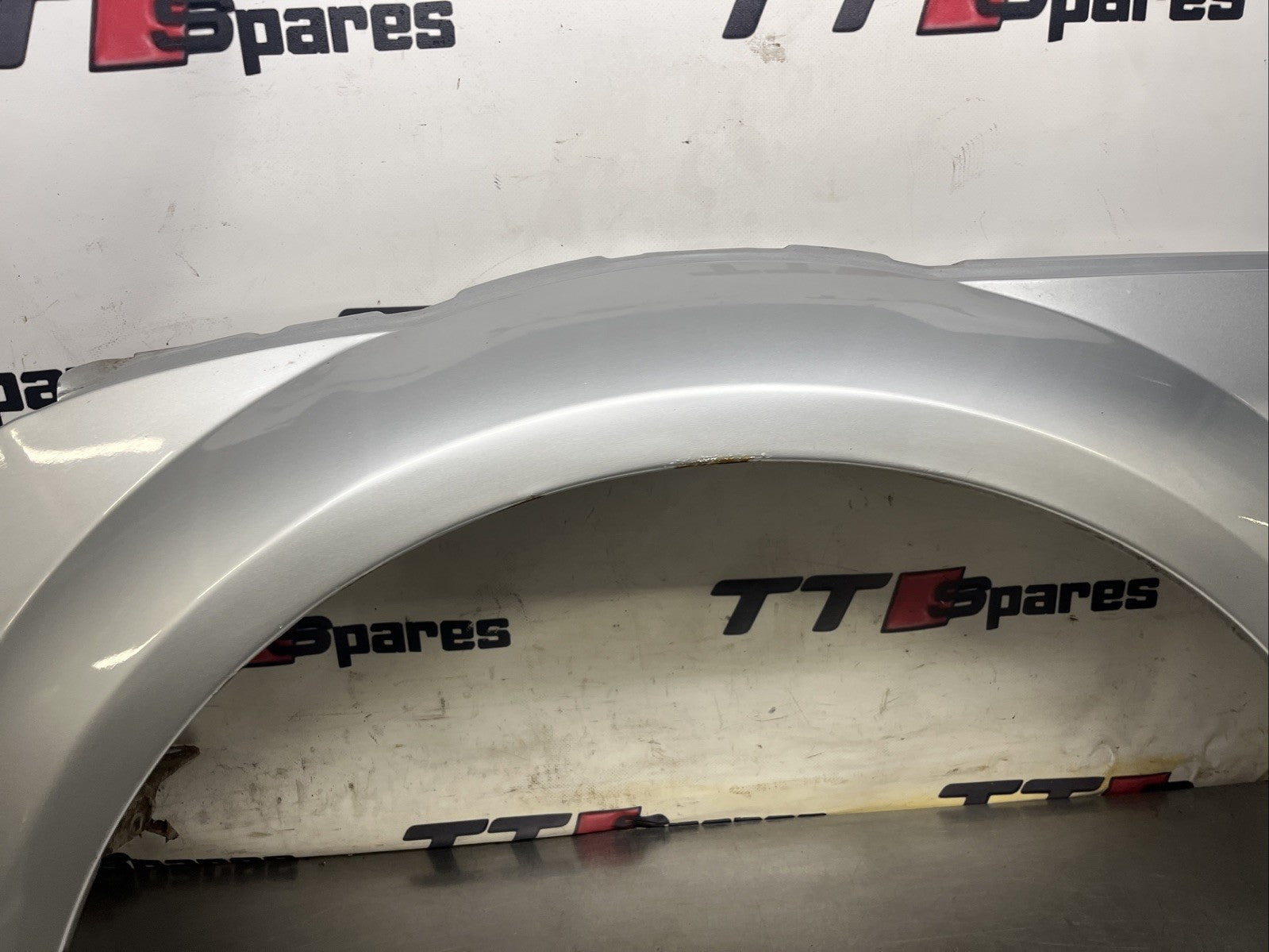 AUDI TT MK1 8N 98-06 OFF LEFT SIDE FRONT WING FENDER QUATER PANEL SILVER LY7W