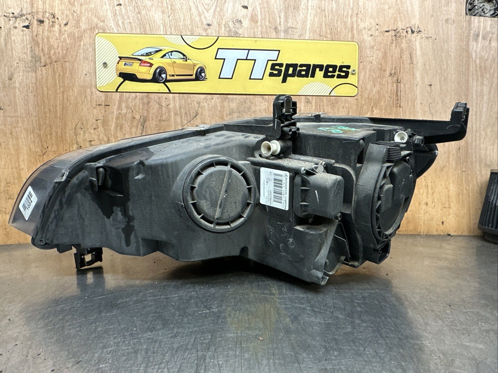 BMW X5 E70 2008 RHD right headlights 7158932 EPK7613