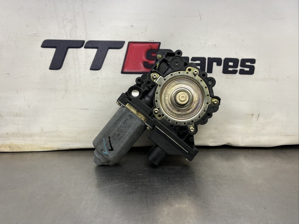 AUDI TT MK1 8N COUPE PASSENGERS SIDE WINDOW MOTOR 8N8959801E