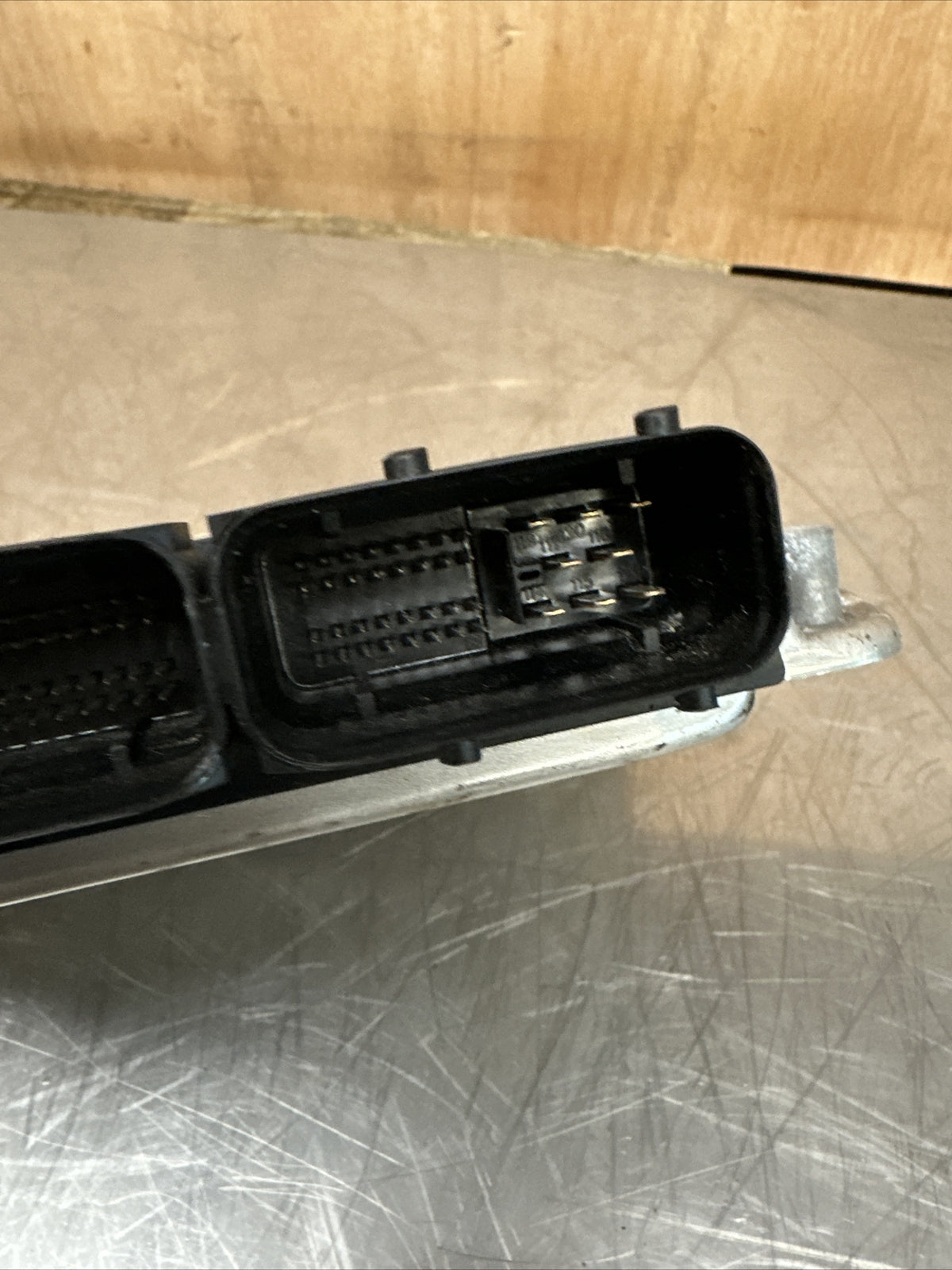VW Beetle Convertible 1.9 TDI Engine Control Unit ECU 038906019KR