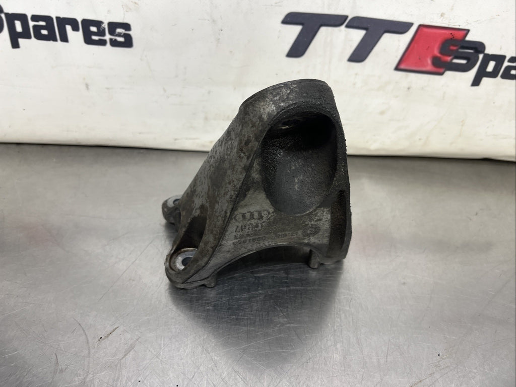 2012 Audi Q7 3.0 V6 Diesel CRC. Engine Mount/Bracket 7L8199307K 75K