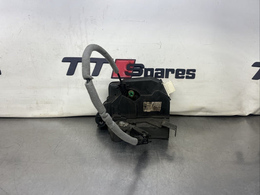 RANGE ROVER L322 OFF SIDE FRONT DRIVERS DOOR LOCK CWC500040 (b29