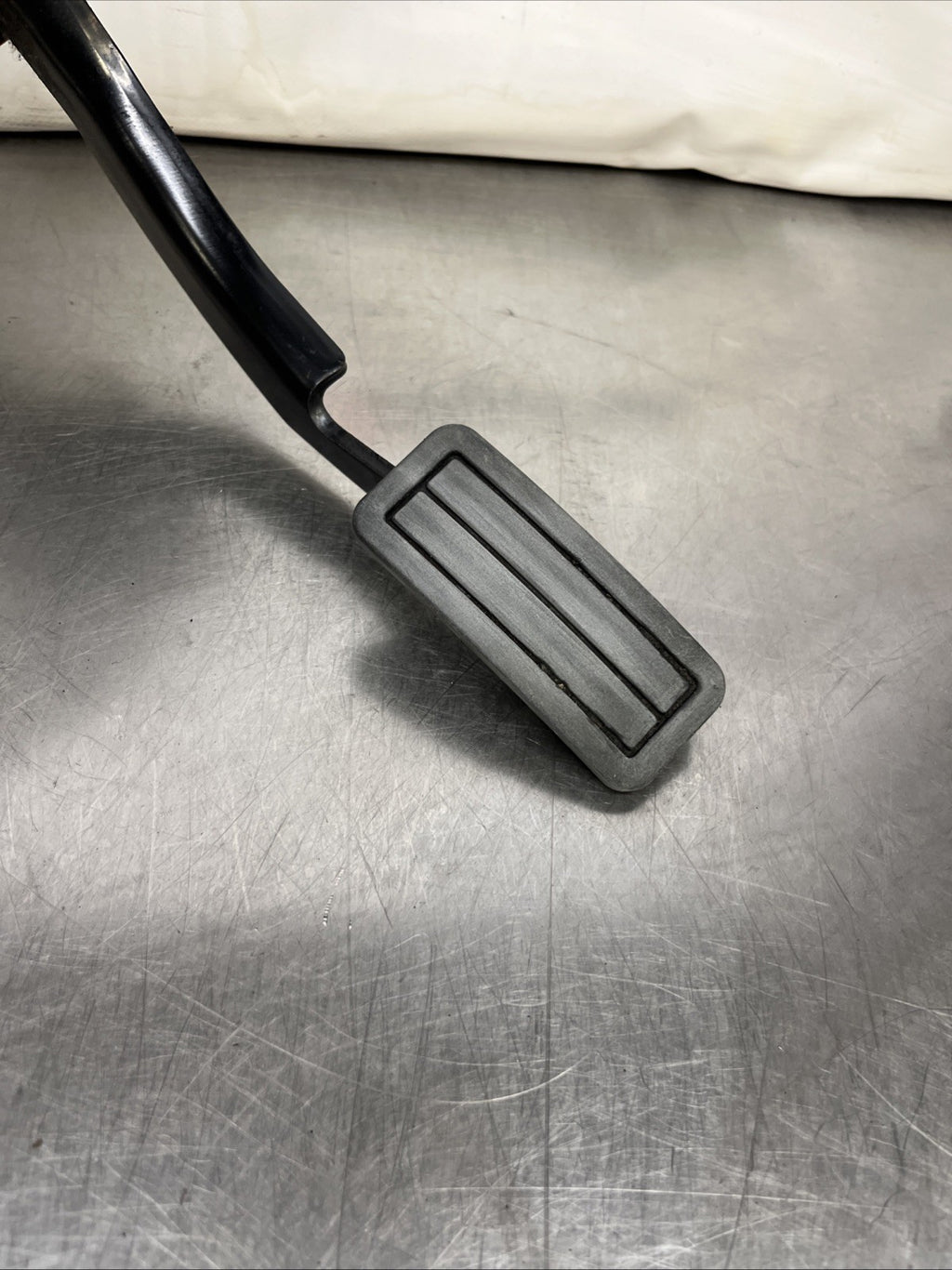 SLC000061 Throttle Accelerator Pedal Land Rover Discovery 3 Range Rover Sport