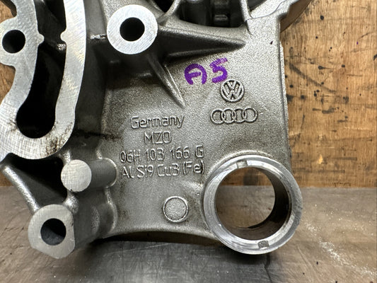 AUDI A4 A5 B8 2.0 PETROL CAMSHAFT BRIDGE BRACKET 06H103166G